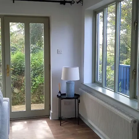 Fuchsia Cottage Glandore *